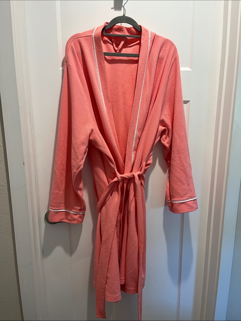 Midnight by Carole Hochman Coral Robe with White Piping